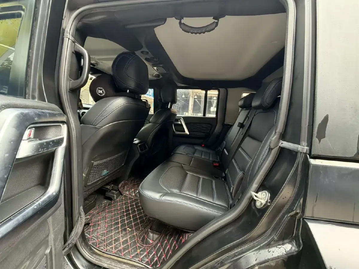 2021 Beijing BJ40 2.0T 163HP L4 8AT,autocango,china used car exporter,china ev exporter,chinese used car exporter,chinese used ev exporter