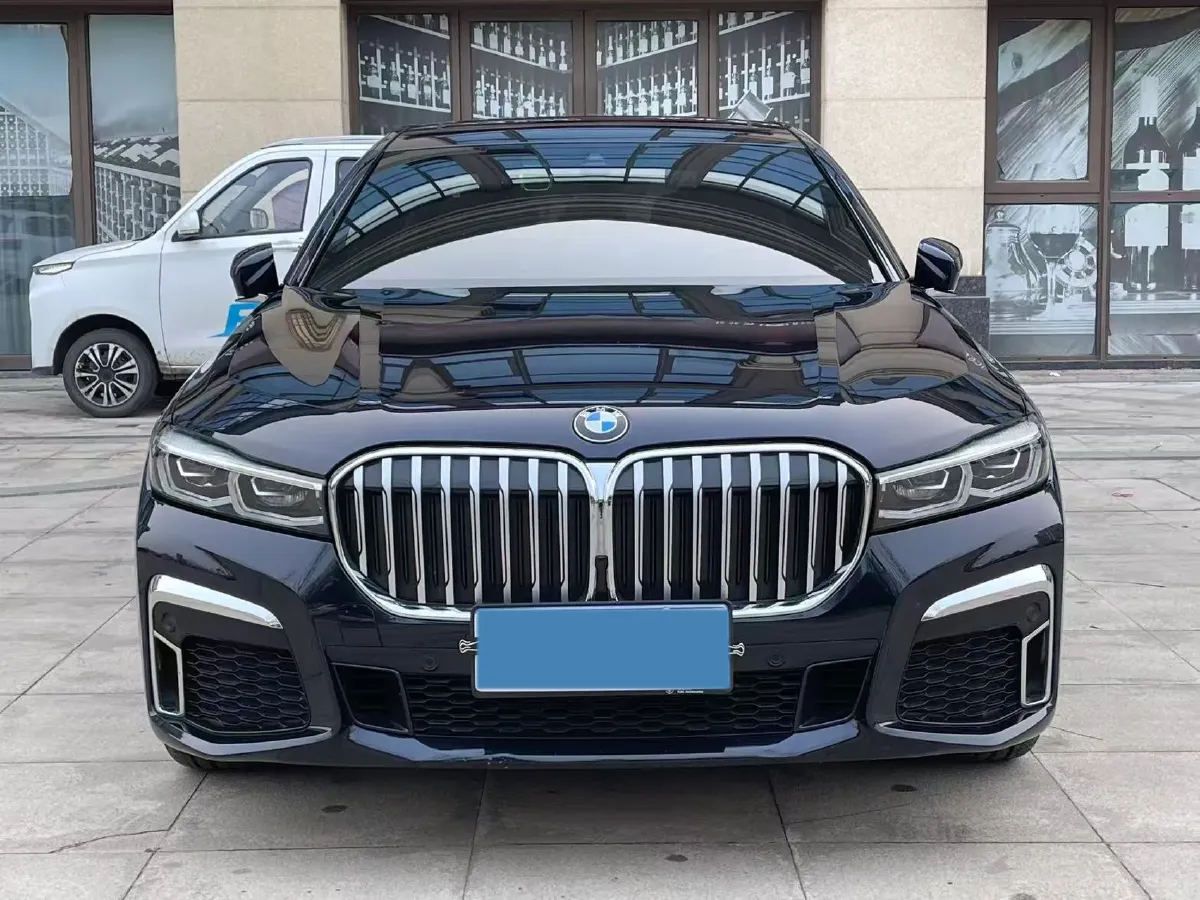 2019 BMW 7 Series 2.0T 265HP L4 8AT,autocango,china used car exporter,china ev exporter,chinese used car exporter,chinese used ev exporter