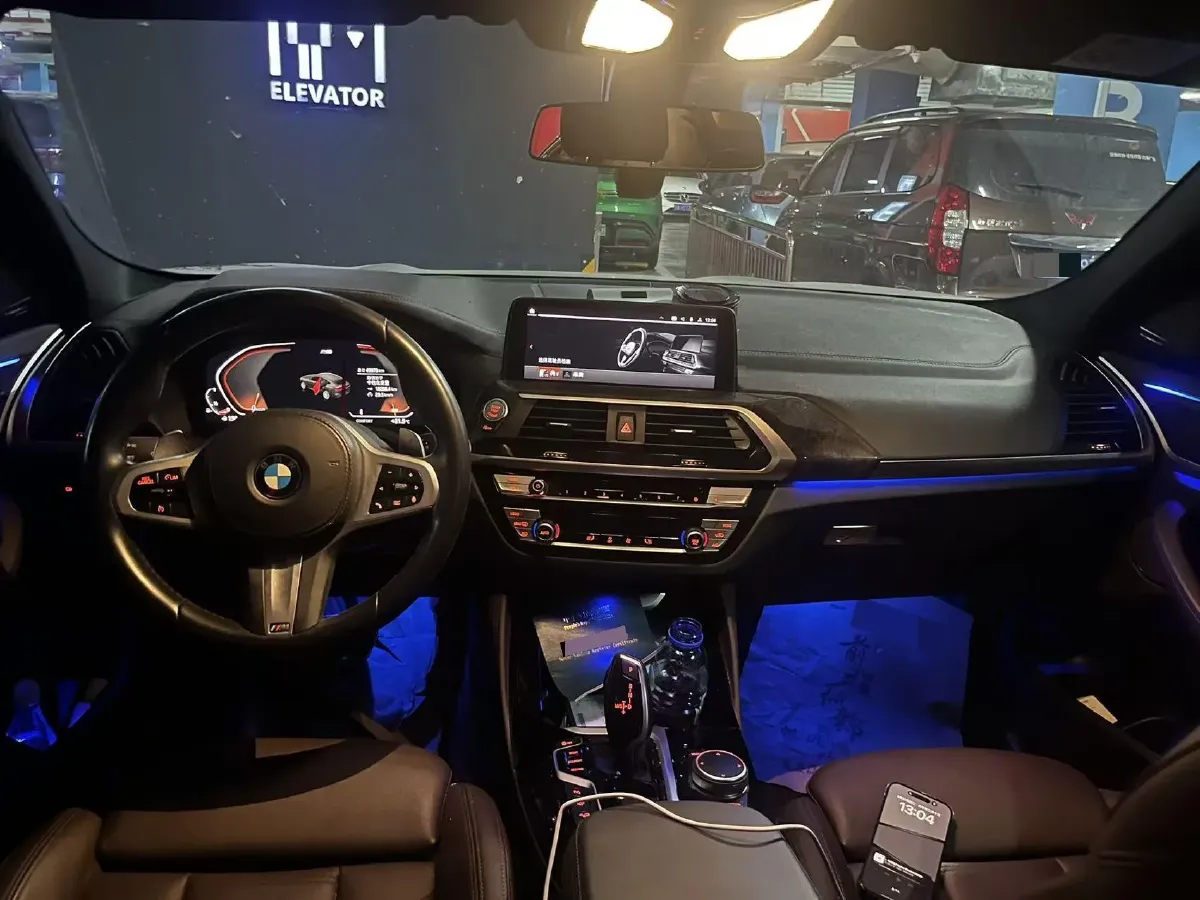 2021 BMW X4 2.0T 184HP L4 8AT,autocango,china used car exporter,china ev exporter,chinese used car exporter,chinese used ev exporter