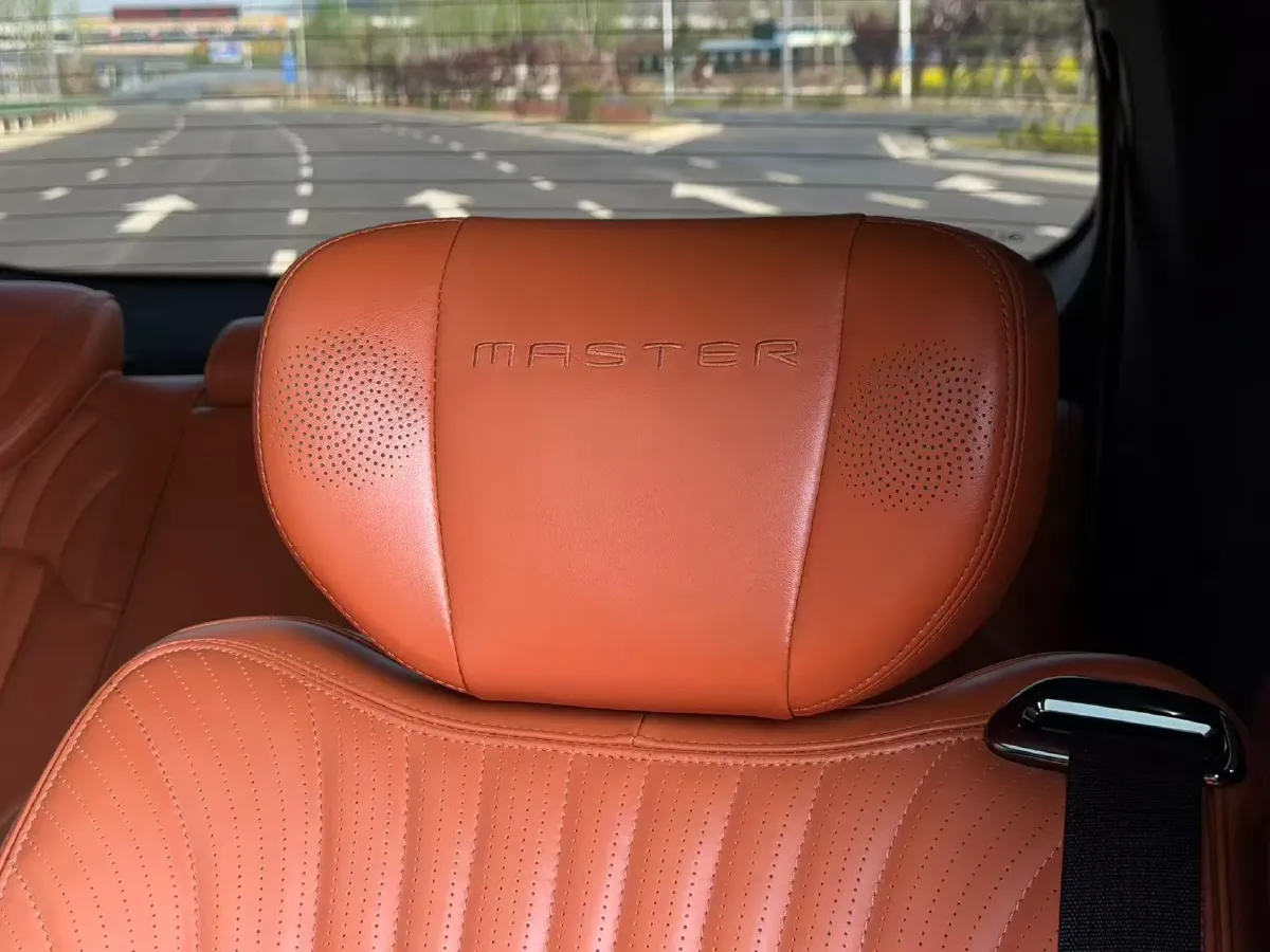 2024 GAC Trumpchi M8 2.0T 190HP L4 E-CVT Hybrid,autocango,china used car exporter,china ev exporter,chinese used car exporter,chinese used ev exporter