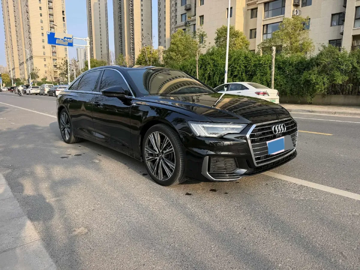 2021 Audi A6L 2.0T 224HP L4 7DCT,autocango,china used car exporter,china ev exporter,chinese used car exporter,chinese used ev exporter