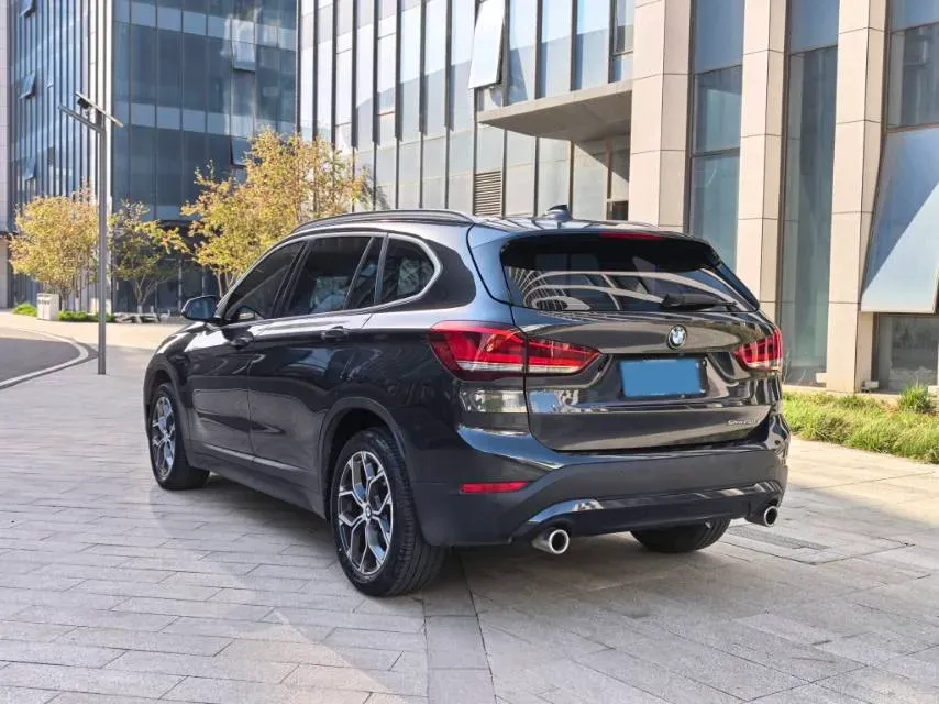 2022 BMW X1 2.0T 192HP L4 7DCT,autocango,china used car exporter,china ev exporter,chinese used car exporter,chinese used ev exporter
