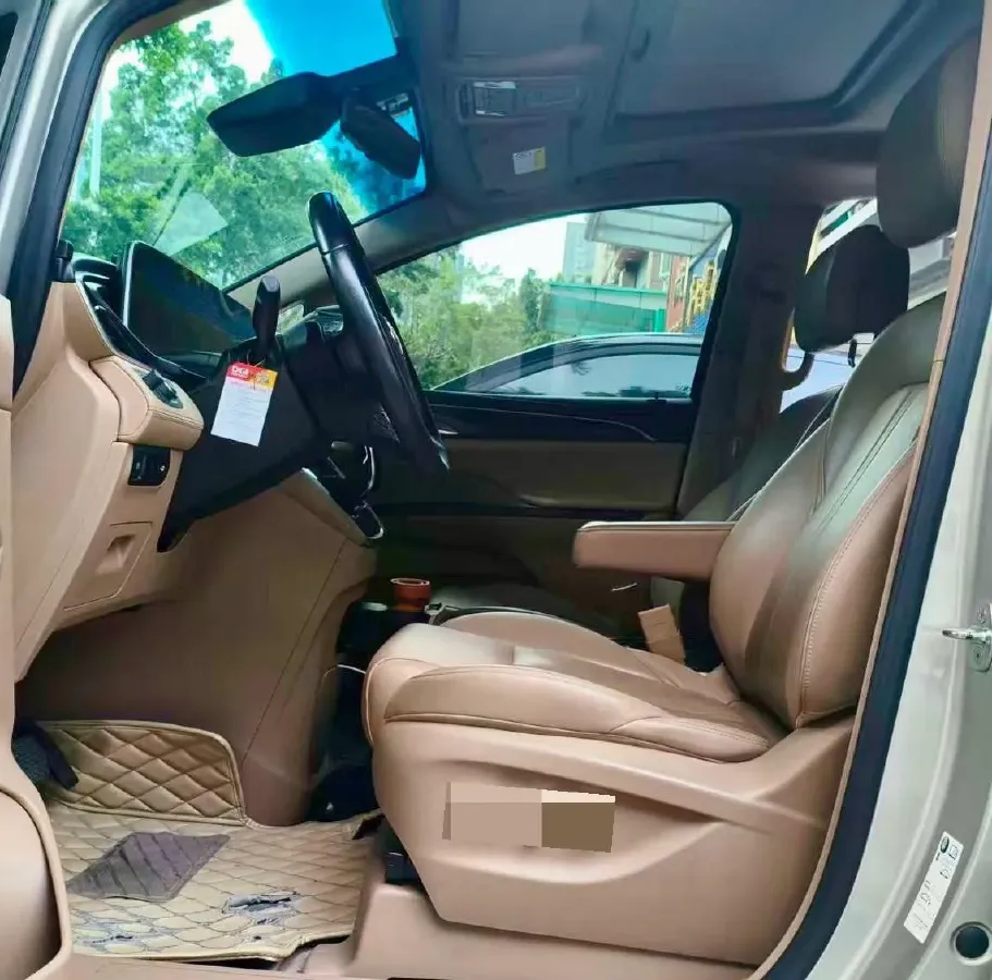 2021 Buick GL8 2.0T 237HP L4 9AT,autocango,china used car exporter,china ev exporter,chinese used car exporter,chinese used ev exporter