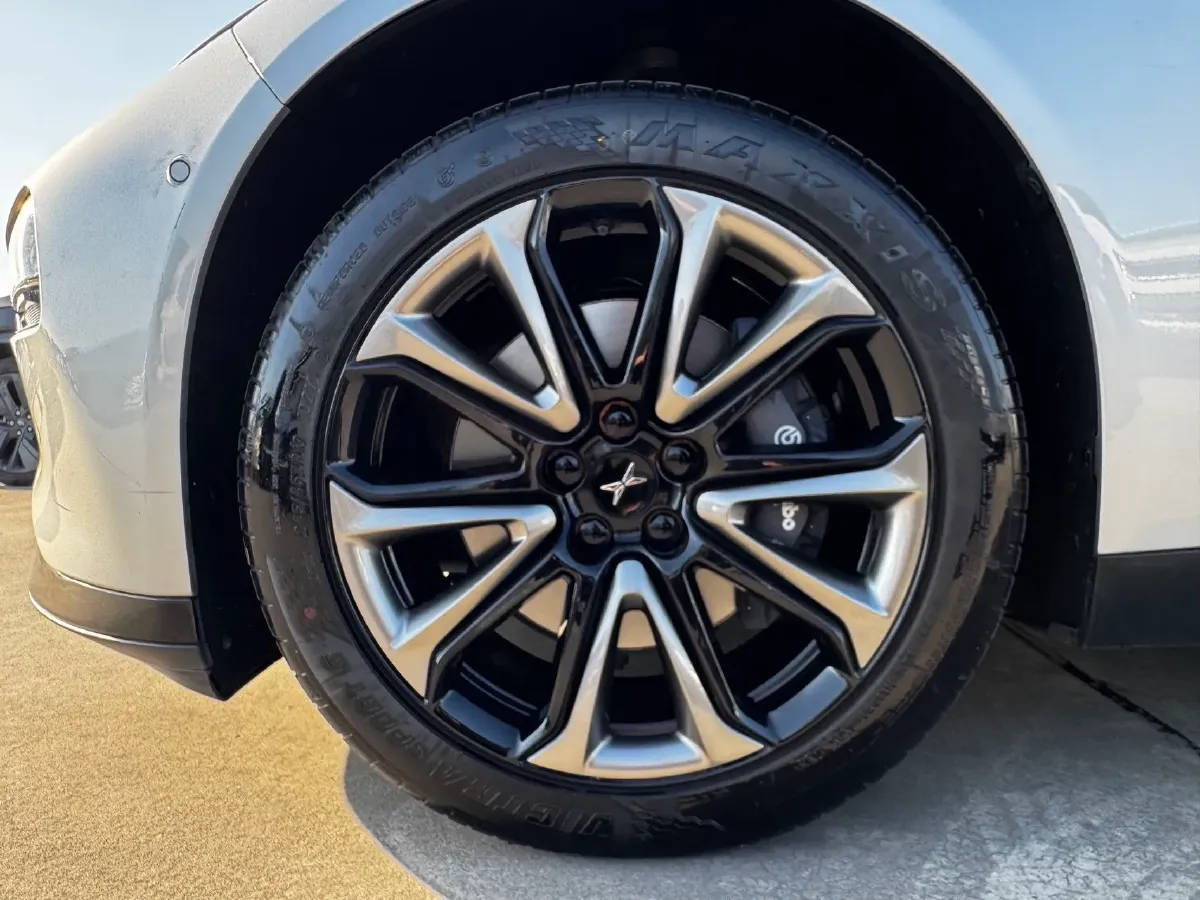 2020 DS 7 1.6T 215HP L4 8AT,autocango,china used car exporter,china ev exporter,chinese used car exporter,chinese used ev exporter