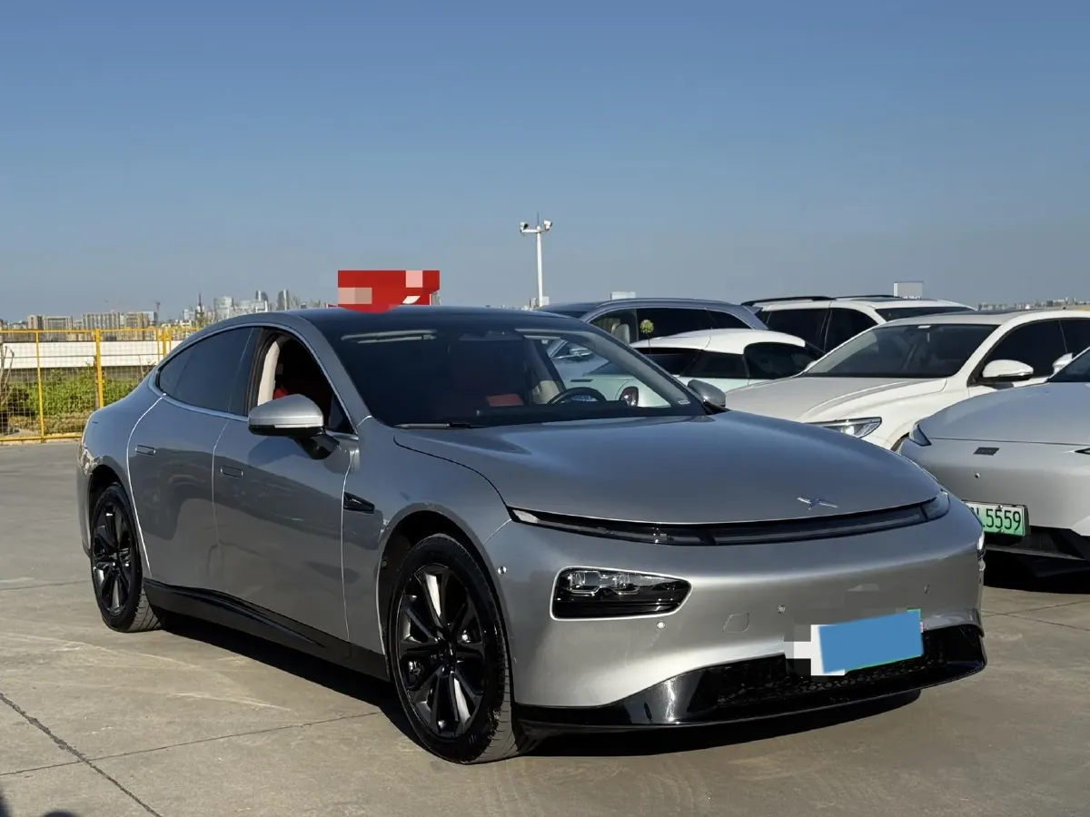 2020 DS 7 1.6T 215HP L4 8AT,autocango,china used car exporter,china ev exporter,chinese used car exporter,chinese used ev exporter