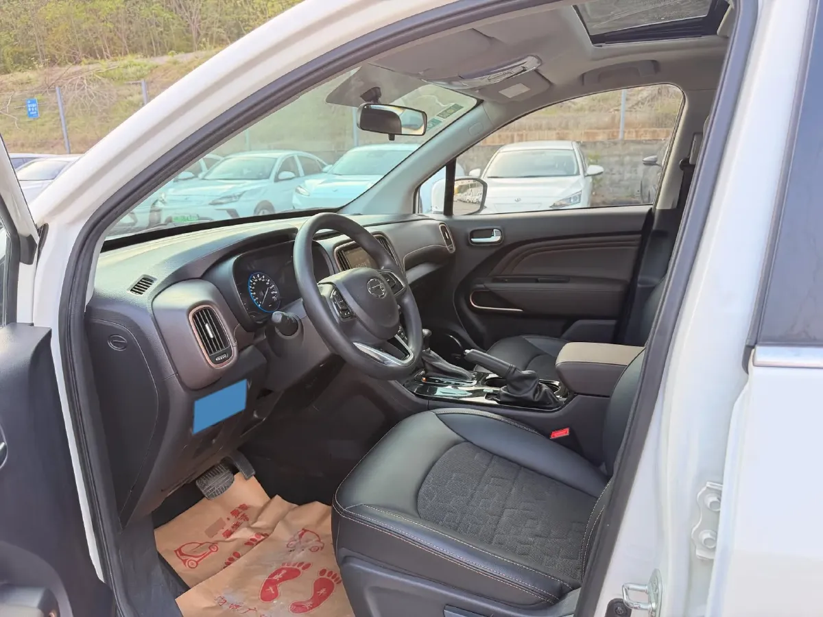 2019 GAC Trumpchi GS3 1.5T 163HP L3 7DCT,autocango,china used car exporter,china ev exporter,chinese used car exporter,chinese used ev exporter