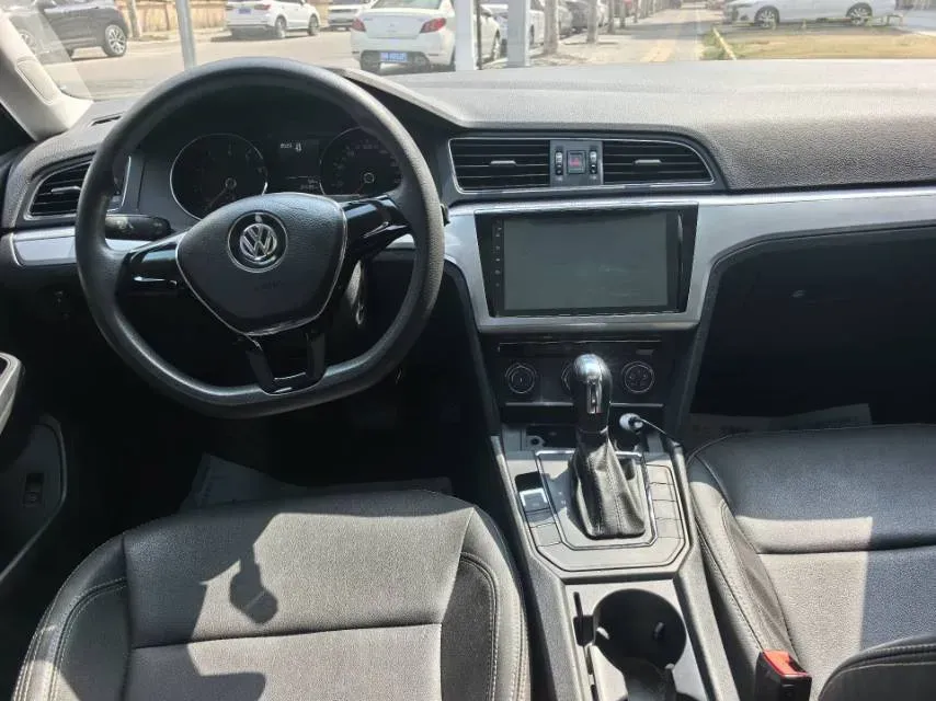 2018 Volkswagen Lamando 1.4T 131HP L4 7DCT,autocango,china used car exporter,china ev exporter,chinese used car exporter,chinese used ev exporter