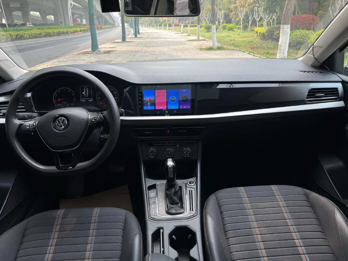 2018 Skoda Karoq 1.4T 150HP L4 7DCT,autocango,china used car exporter,china ev exporter,chinese used car exporter,chinese used ev exporter