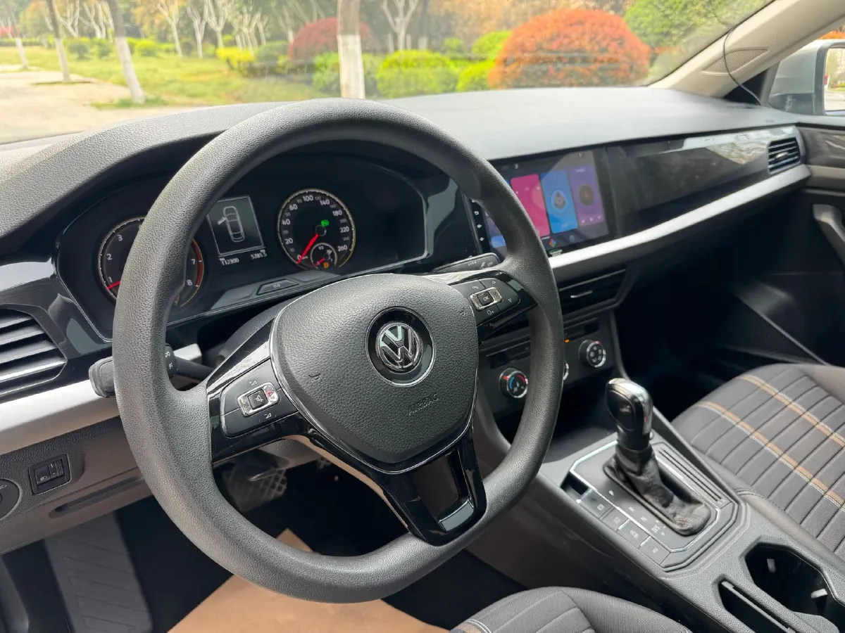 2018 Skoda Karoq 1.4T 150HP L4 7DCT,autocango,china used car exporter,china ev exporter,chinese used car exporter,chinese used ev exporter