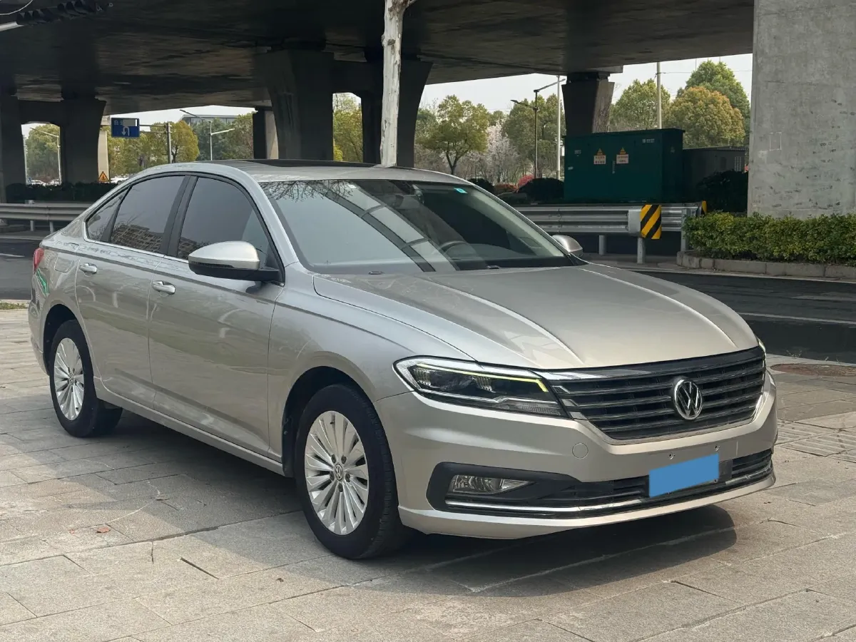 2018 Skoda Karoq 1.4T 150HP L4 7DCT,autocango,china used car exporter,china ev exporter,chinese used car exporter,chinese used ev exporter