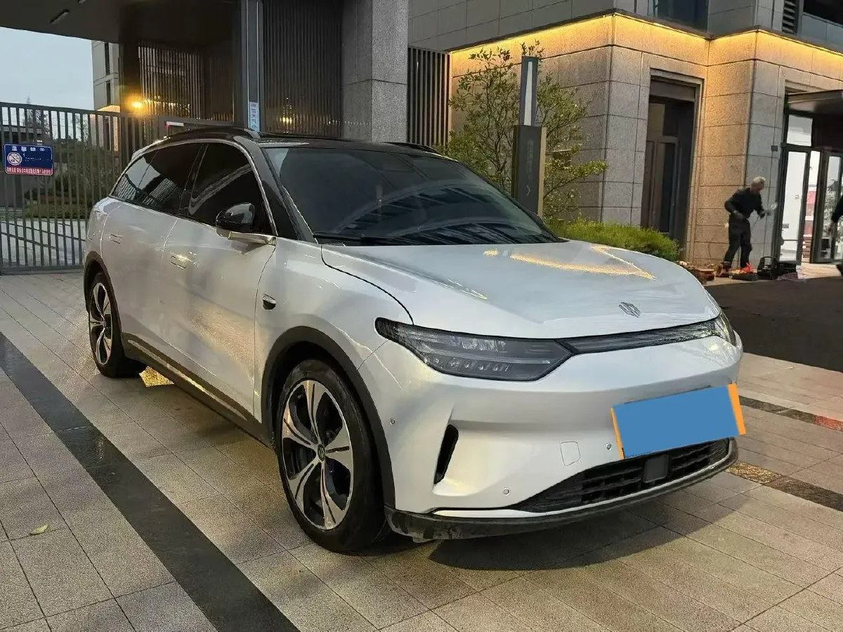 2024 Leapmotor C11 1.5L 95HP L4 REEV 43.74KWH,autocango,china used car exporter,china ev exporter,chinese used car exporter,chinese used ev exporter