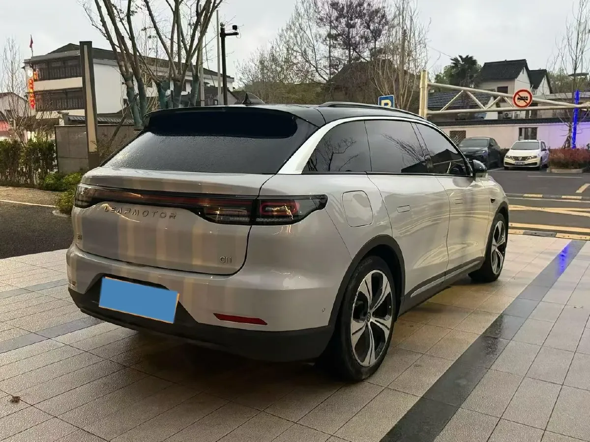 2024 Leapmotor C11 1.5L 95HP L4 REEV 43.74KWH,autocango,china used car exporter,china ev exporter,chinese used car exporter,chinese used ev exporter