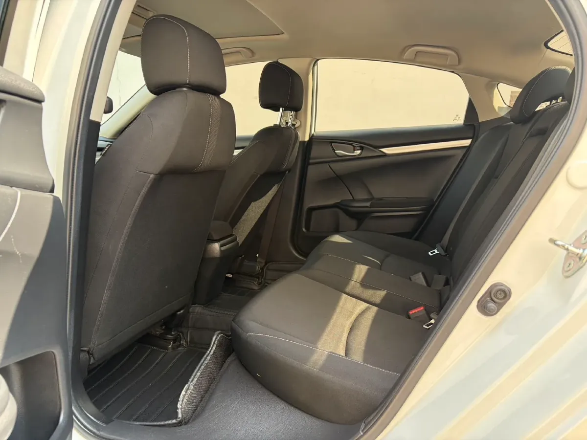 2019 Honda Civic 1.5T 177HP L4 CVT,autocango,china used car exporter,china ev exporter,chinese used car exporter,chinese used ev exporter