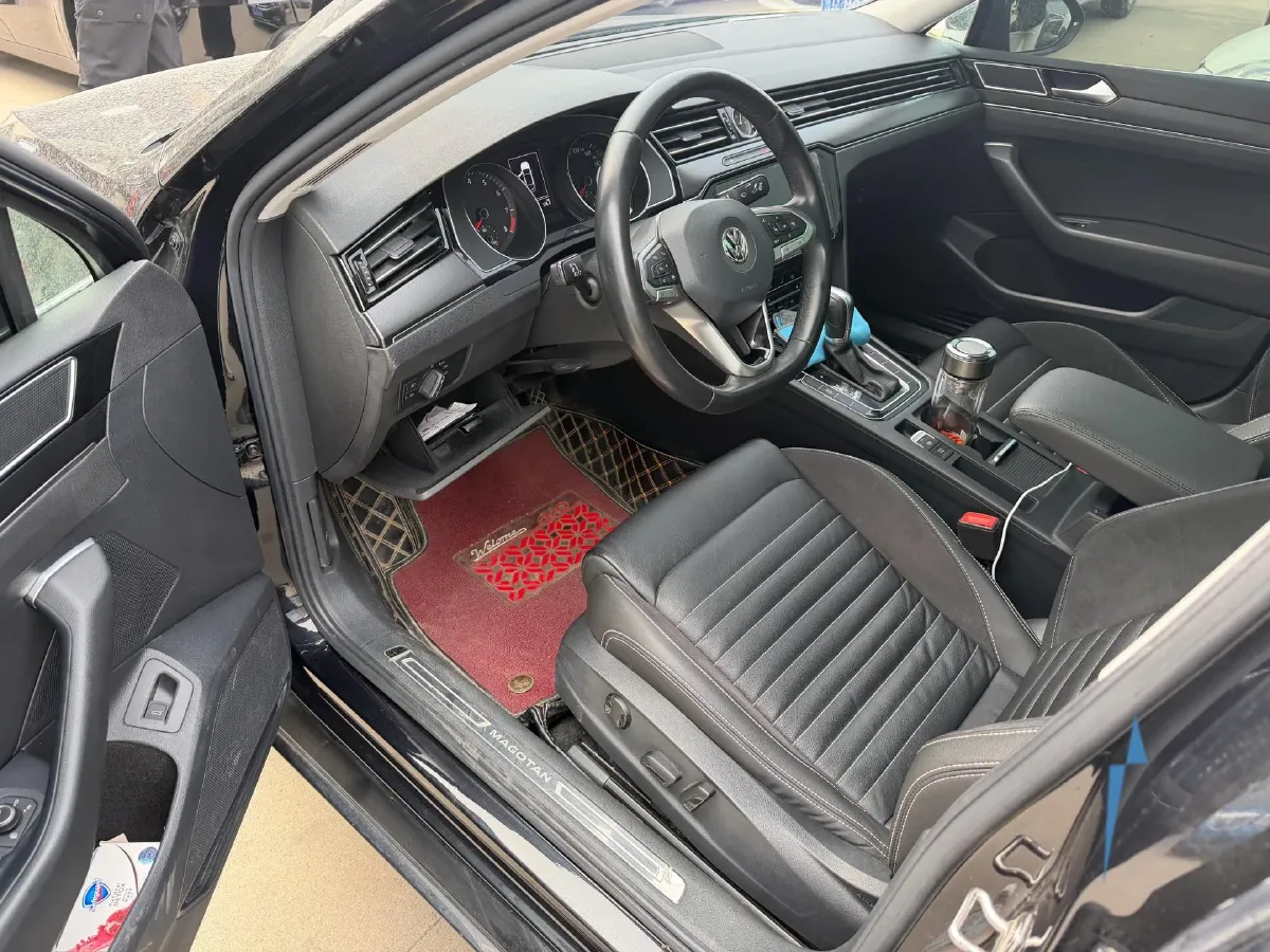 2020 Volkswagen Magotan 2.0T 186HP L4 7DCT,autocango,china used car exporter,china ev exporter,chinese used car exporter,chinese used ev exporter