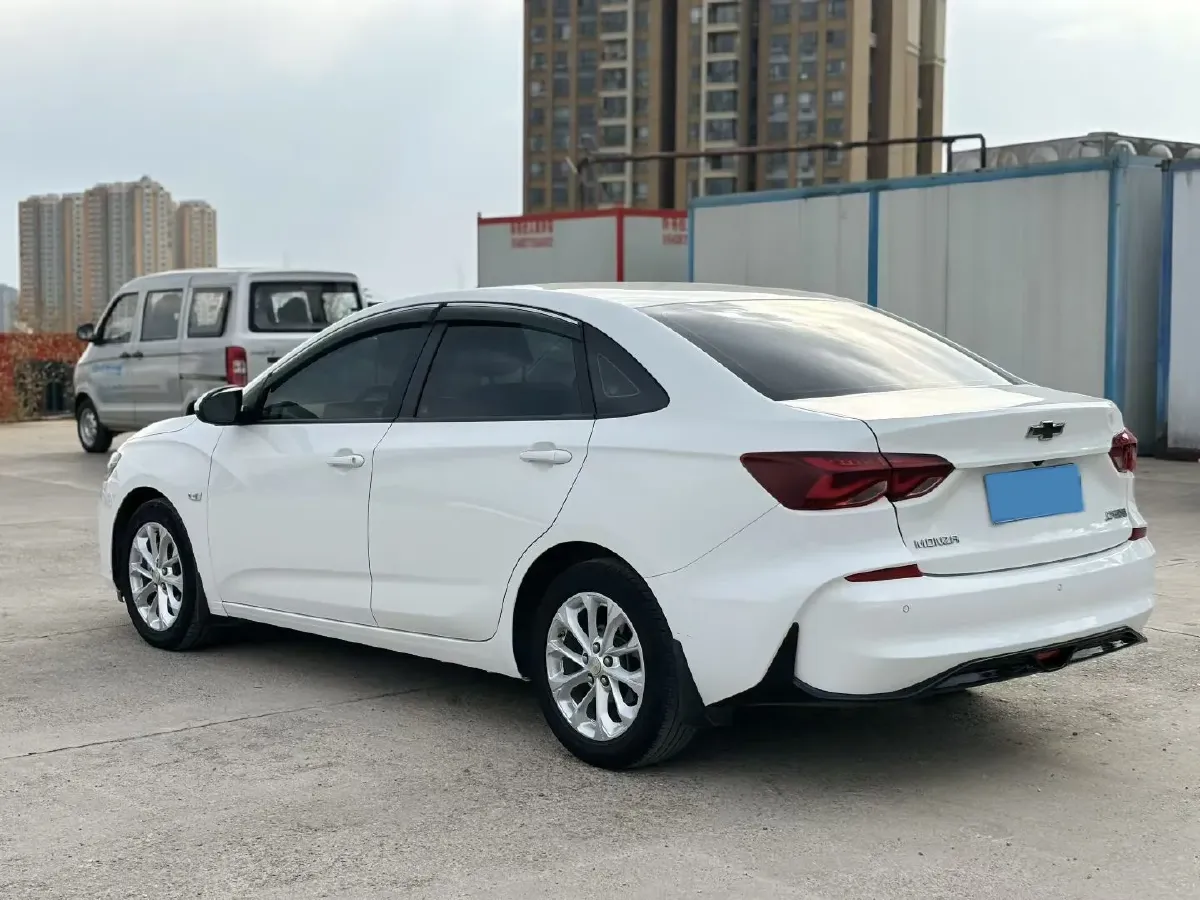 2022 Chevrolet Monza 1.5L 113HP L4 6AT,autocango,china used car exporter,china ev exporter,chinese used car exporter,chinese used ev exporter