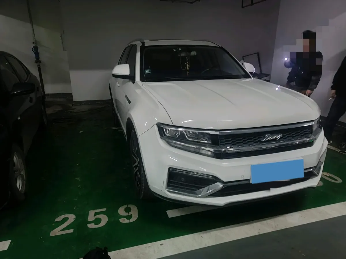 2018 Zotye Damy X7 2.0T 190HP L4 8AT,autocango,china used car exporter,china ev exporter,chinese used car exporter,chinese used ev exporter