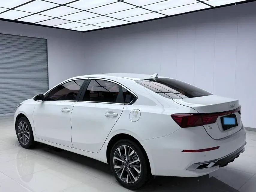 2021 Kia K3 1.5L 115HP L4 CVT,autocango,china used car exporter,china ev exporter,chinese used car exporter,chinese used ev exporter