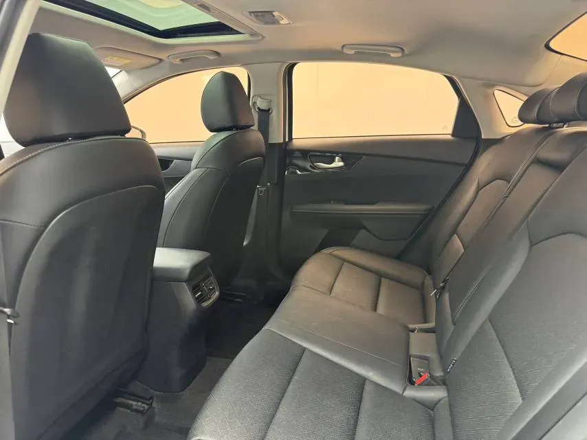 2021 Kia K3 1.5L 115HP L4 CVT,autocango,china used car exporter,china ev exporter,chinese used car exporter,chinese used ev exporter