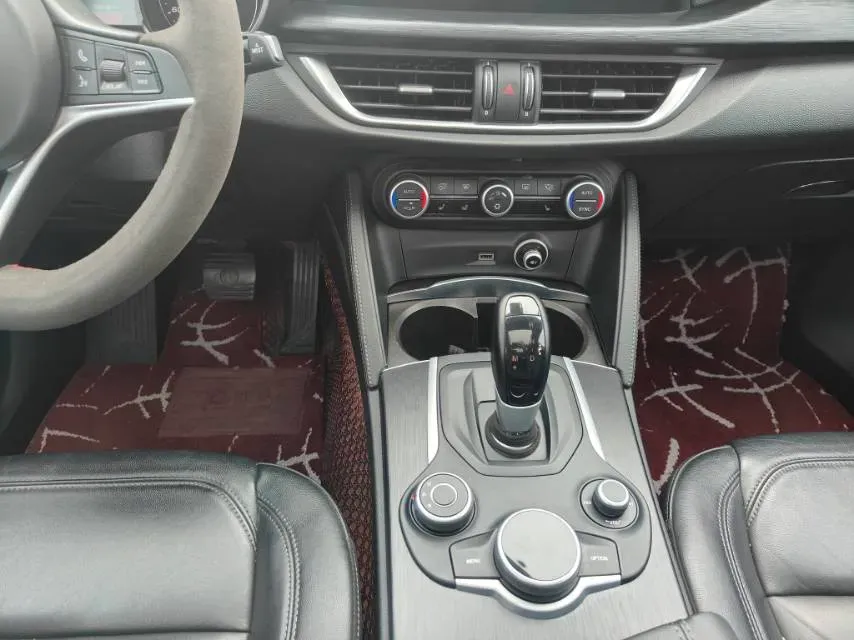 2017 Lexus NX 2.0T 238HP L4 6AT,autocango,china used car exporter,china ev exporter,chinese used car exporter,chinese used ev exporter