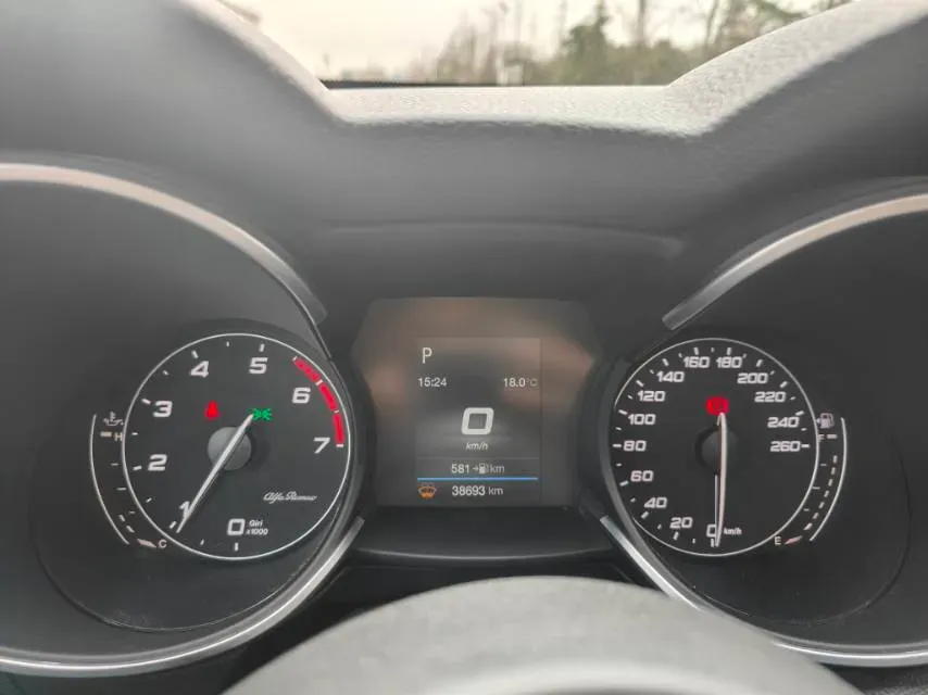 2017 Lexus NX 2.0T 238HP L4 6AT,autocango,china used car exporter,china ev exporter,chinese used car exporter,chinese used ev exporter