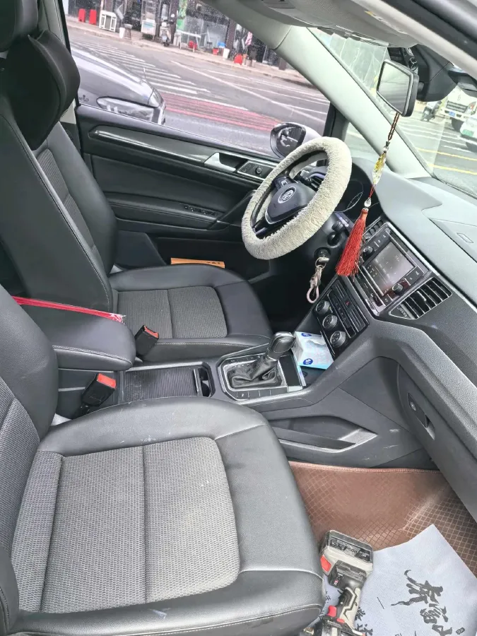 2018 Volkswagen Golf Sportsvan 1.4T 131HP L4 7DCT,autocango,china used car exporter,china ev exporter,chinese used car exporter,chinese used ev exporter