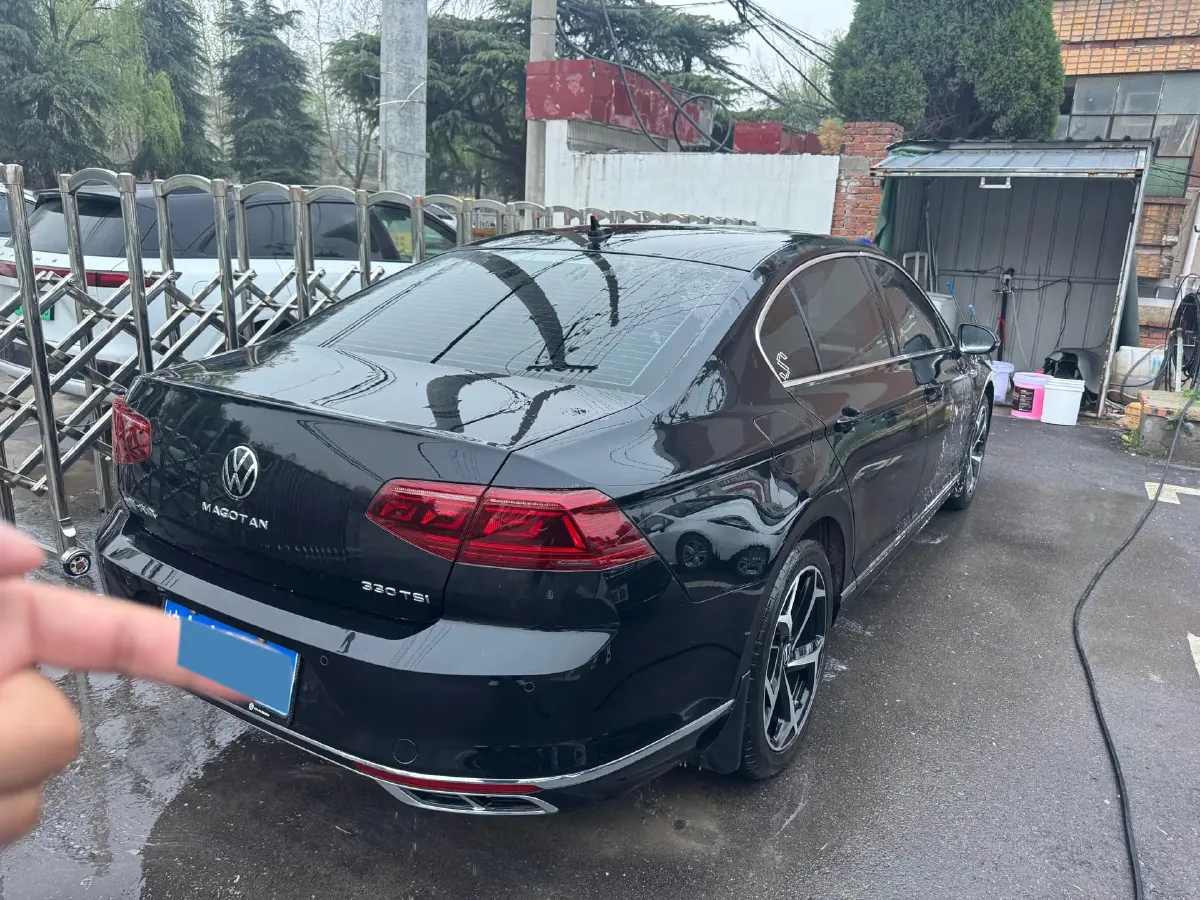 2023 Volkswagen Magotan 2.0T 186HP L4 7DCT,autocango,china used car exporter,china ev exporter,chinese used car exporter,chinese used ev exporter