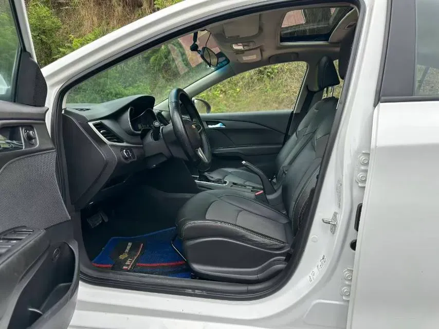 2019 Chevrolet Cavalier 1.5L 113HP L4 6AT,autocango,china used car exporter,china ev exporter,chinese used car exporter,chinese used ev exporter