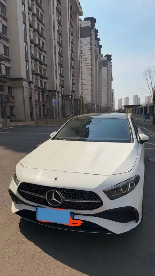 2023 Mercedes-Benz A Class 1.3T 163HP L4 7DCT,autocango,china used car exporter,china ev exporter,chinese used car exporter,chinese used ev exporter