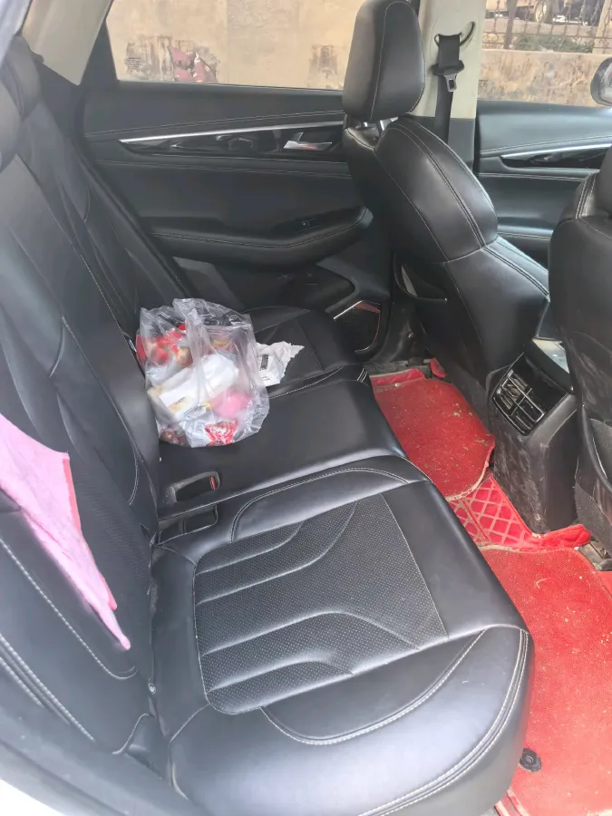 2019 ChangAn CS85 Coupe 2.0T 233HP L4 8AT,autocango,china used car exporter,china ev exporter,chinese used car exporter,chinese used ev exporter