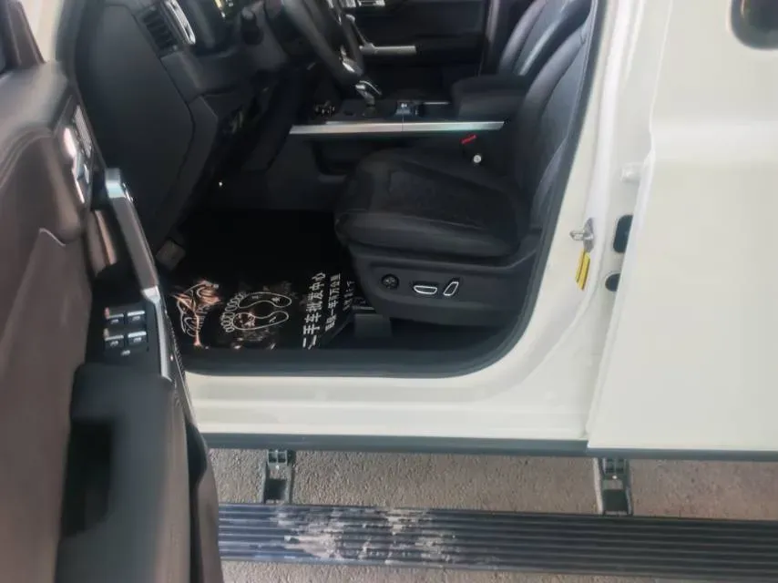 2024 212 212 T01 2.0T 252HP L4 8AT,autocango,china used car exporter,china ev exporter,chinese used car exporter,chinese used ev exporter