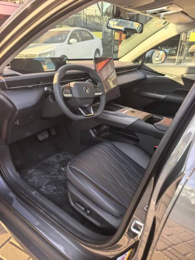 2025 ChangAn EadoPHEV 1.5L 98HP L4 E-CVT PHEV,autocango,china used car exporter,china ev exporter,chinese used car exporter,chinese used ev exporter