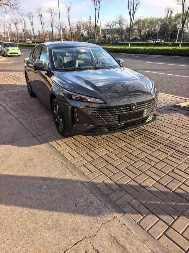 2025 ChangAn EadoPHEV 1.5L 98HP L4 E-CVT PHEV,autocango,china used car exporter,china ev exporter,chinese used car exporter,chinese used ev exporter