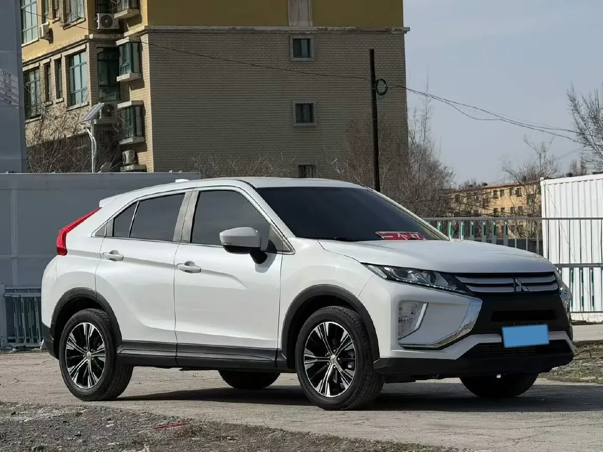 2021 Mitsubishi Eclipse Cross 1.5T 170HP L4 CVT,autocango,china used car exporter,china ev exporter,chinese used car exporter,chinese used ev exporter