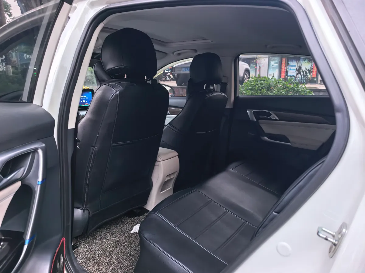 2018 BeiJing Auto EU5 BEV 53.66KWH,autocango,china used car exporter,china ev exporter,chinese used car exporter,chinese used ev exporter