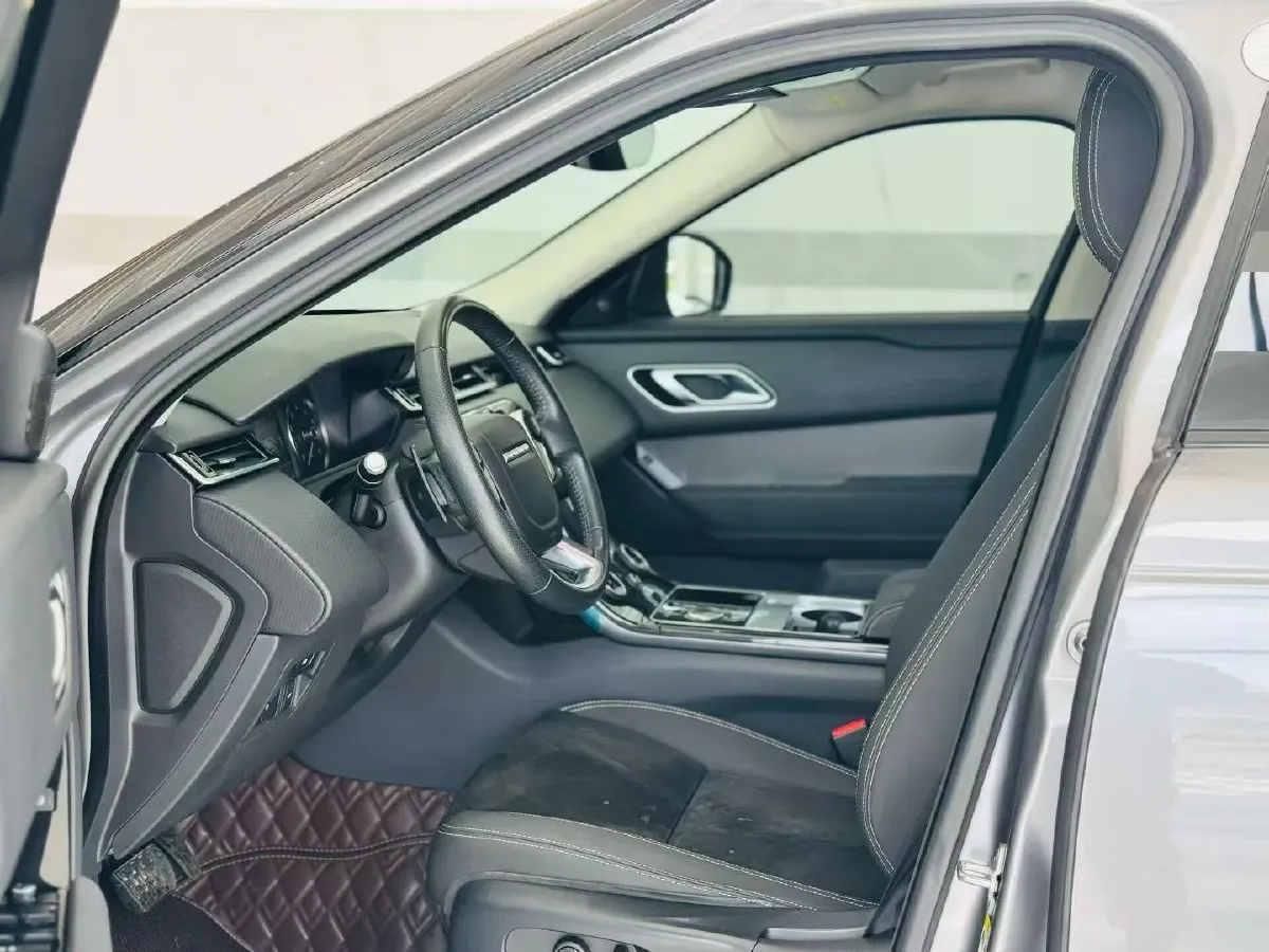 2020 Land Rover Range Rover Velar 2.0T 250HP L4 8AT,autocango,china used car exporter,china ev exporter,chinese used car exporter,chinese used ev exporter