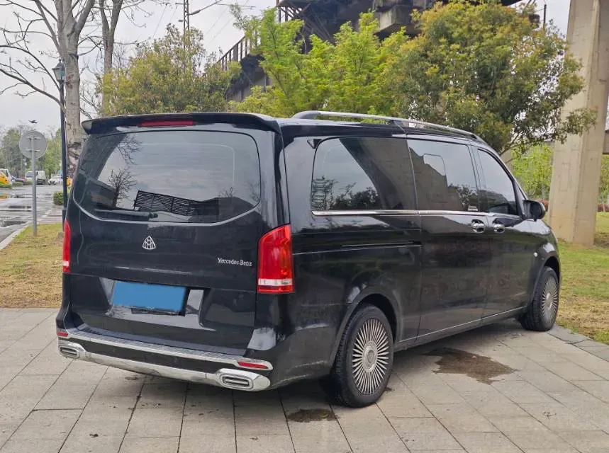 2021 Mercedes-Benz Vito 2.0T 211HP L4 9AT,autocango,china used car exporter,china ev exporter,chinese used car exporter,chinese used ev exporter