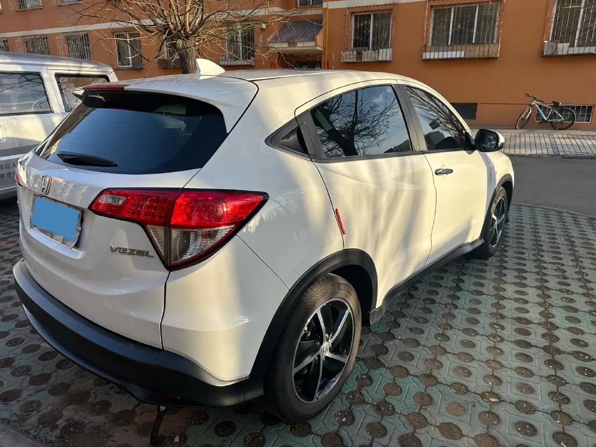2022 Honda Vezel 1.5L 131HP L4 CVT,autocango,china used car exporter,china ev exporter,chinese used car exporter,chinese used ev exporter