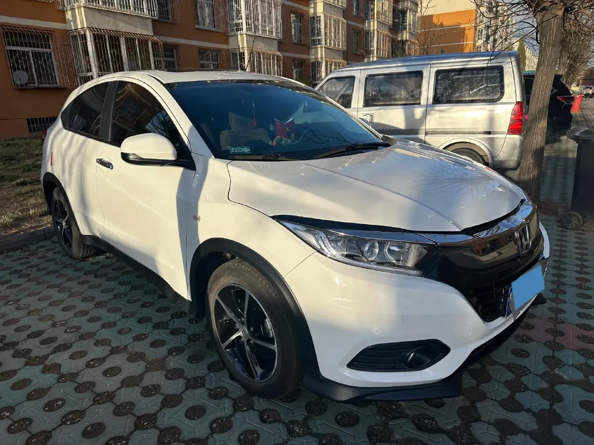 2022 Honda Vezel 1.5L 131HP L4 CVT,autocango,china used car exporter,china ev exporter,chinese used car exporter,chinese used ev exporter