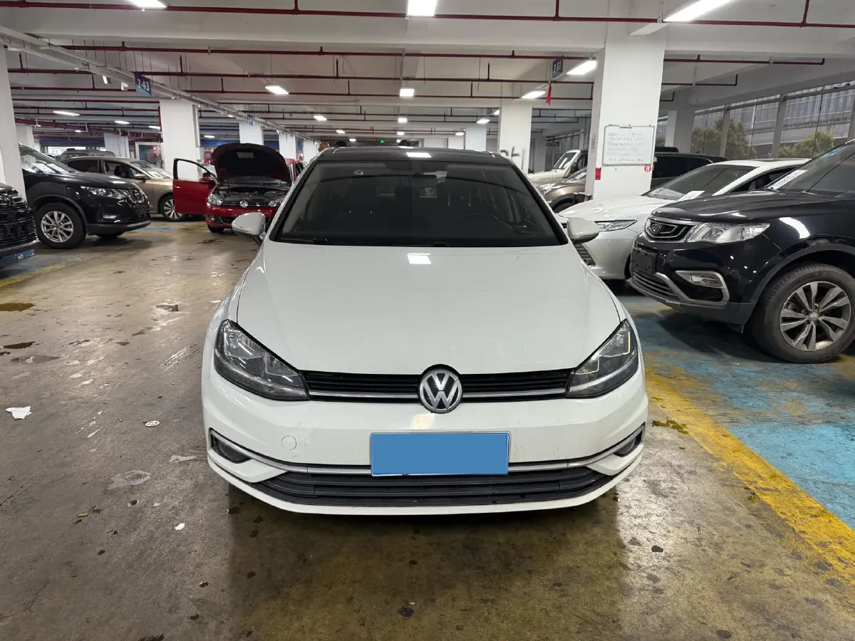 2018 Volkswagen Golf 1.6L 110HP L4 6AT,autocango,china used car exporter,china ev exporter,chinese used car exporter,chinese used ev exporter