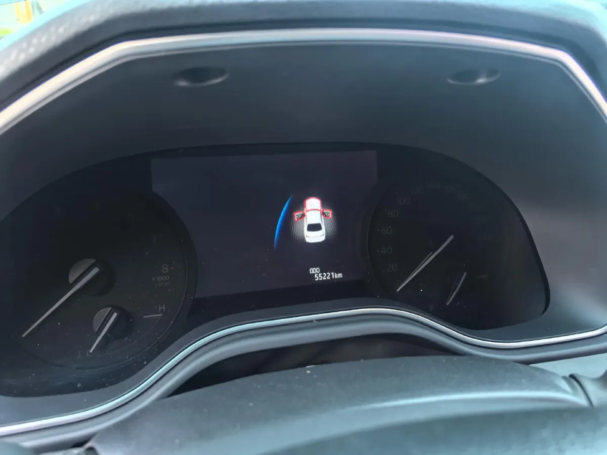 2023 Toyota Avalon 2.5L 207HP L4 8AT,autocango,china used car exporter,china ev exporter,chinese used car exporter,chinese used ev exporter