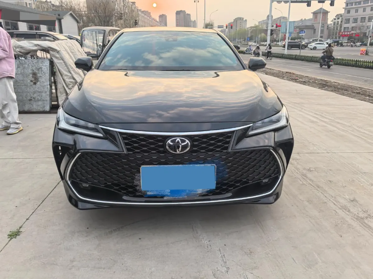 2023 Toyota Avalon 2.5L 207HP L4 8AT,autocango,china used car exporter,china ev exporter,chinese used car exporter,chinese used ev exporter