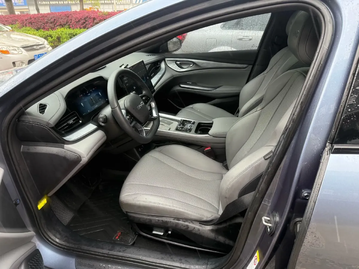 2024 BYD Seal 1.5L 110HP L4 E-CVT PHEV 17.6KWH,autocango,china used car exporter,china ev exporter,chinese used car exporter,chinese used ev exporter