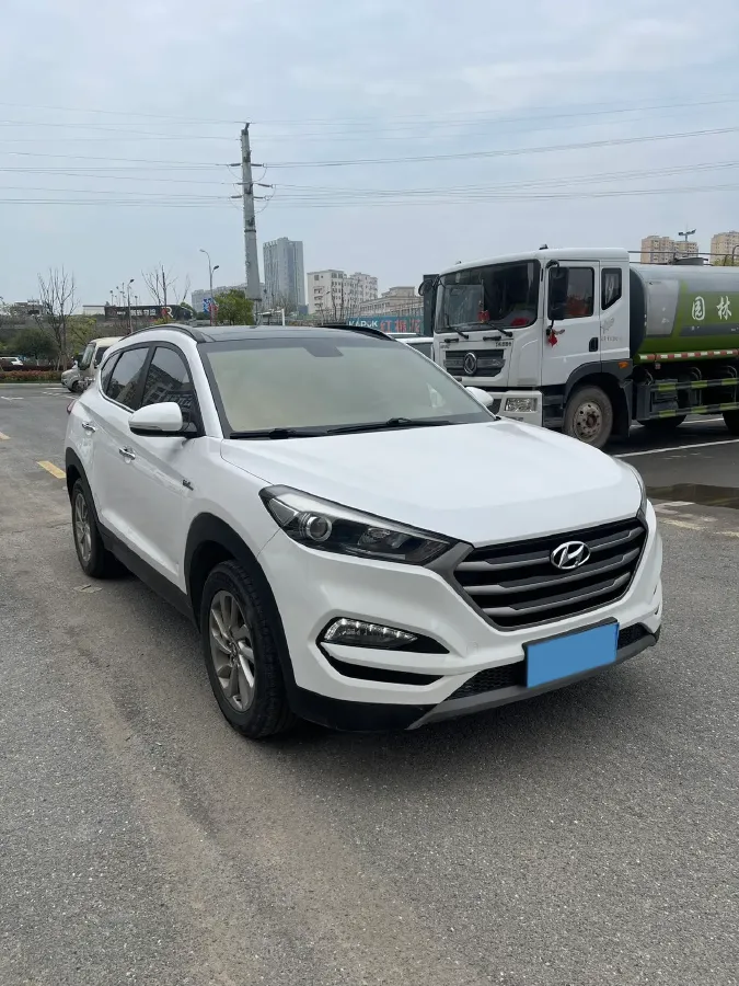 2018 Hyundai Tucson 1.6T 177HP L4 7DCT,autocango,china used car exporter,china ev exporter,chinese used car exporter,chinese used ev exporter