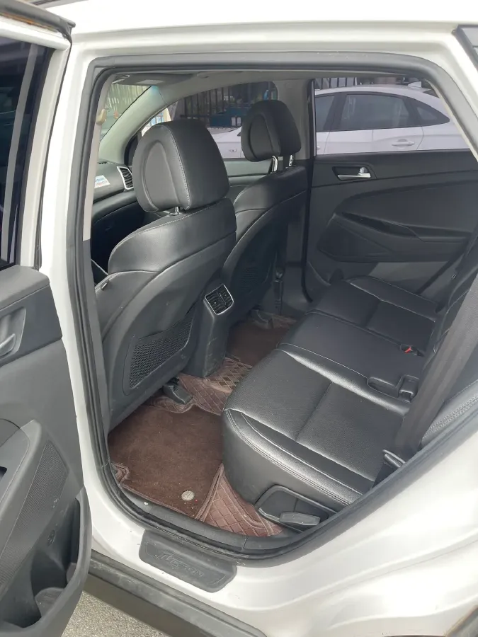 2018 Hyundai Tucson 1.6T 177HP L4 7DCT,autocango,china used car exporter,china ev exporter,chinese used car exporter,chinese used ev exporter