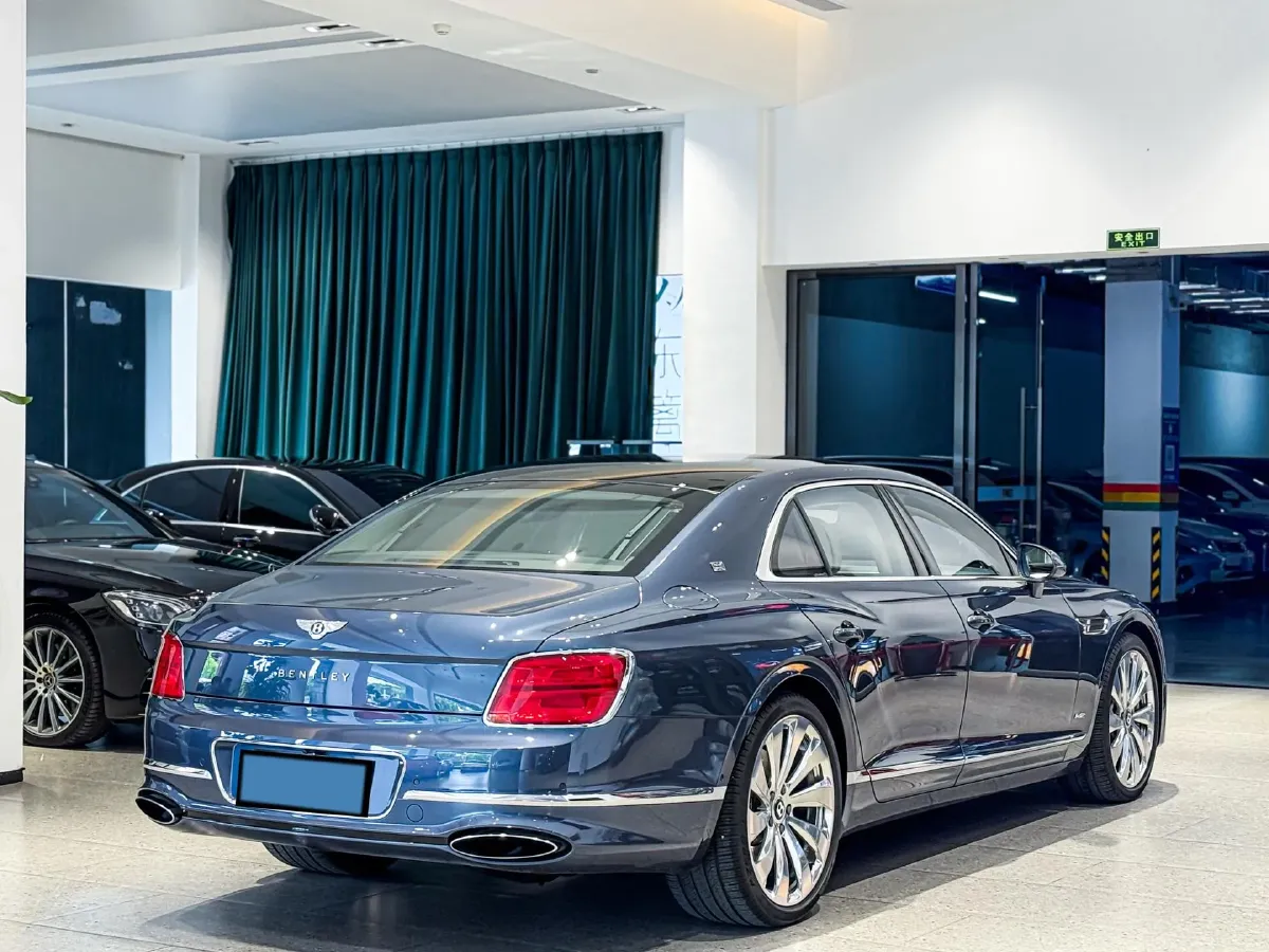 2020 Bentley Flying Spur 6.0T 635HP W12 8DCT,autocango,china used car exporter,china ev exporter,chinese used car exporter,chinese used ev exporter