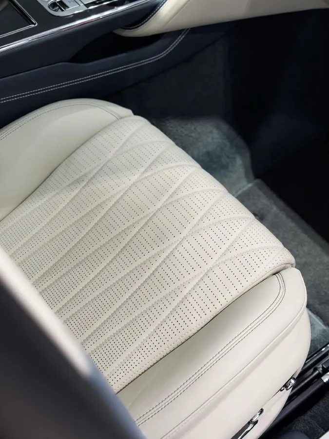 2020 Bentley Flying Spur 6.0T 635HP W12 8DCT,autocango,china used car exporter,china ev exporter,chinese used car exporter,chinese used ev exporter