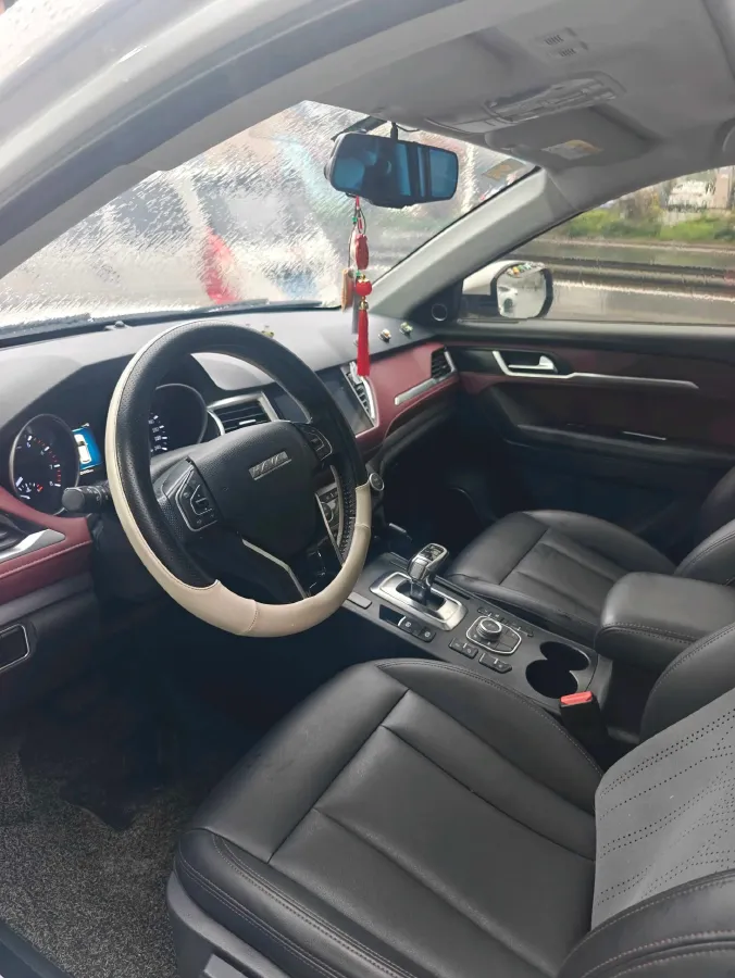 2019 Haval H6 Coupe 1.5T 169HP L4 7DCT,autocango,china used car exporter,china ev exporter,chinese used car exporter,chinese used ev exporter