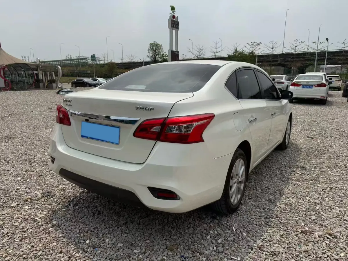 2022 Nissan Sylphy 1.6L 122HP L4 CVT,autocango,china used car exporter,china ev exporter,chinese used car exporter,chinese used ev exporter