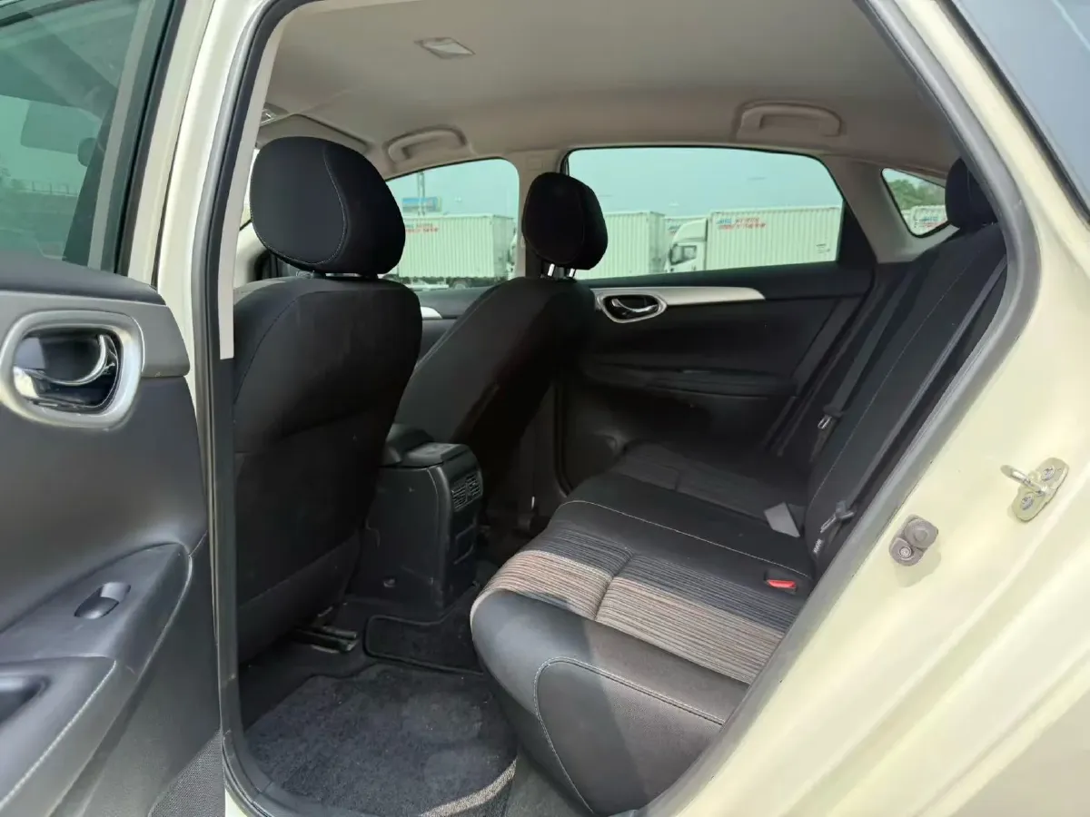 2022 Nissan Sylphy 1.6L 122HP L4 CVT,autocango,china used car exporter,china ev exporter,chinese used car exporter,chinese used ev exporter