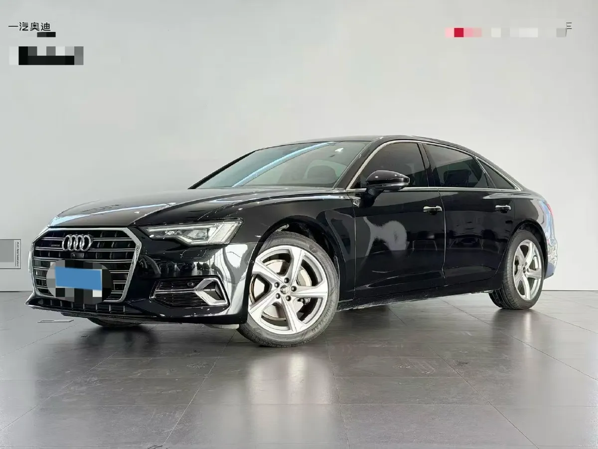 2023 Audi A6L 2.0T 245HP L4 7DCT,autocango,china used car exporter,china ev exporter,chinese used car exporter,chinese used ev exporter